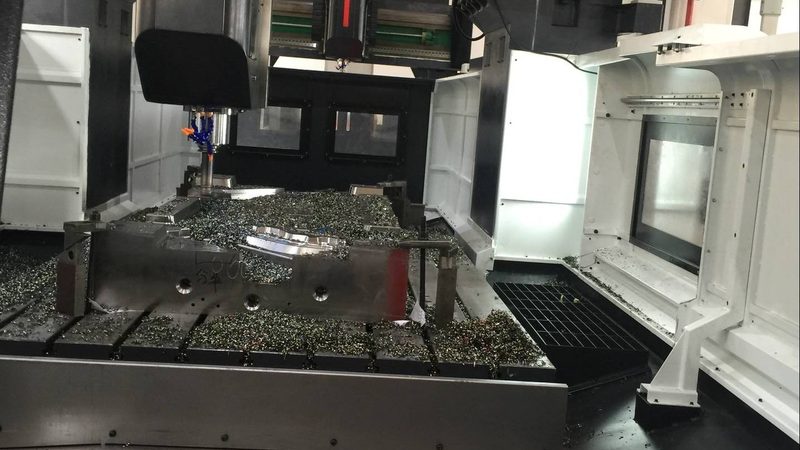 吹塑模具选型关键：精准把握细节，提升生产效率**